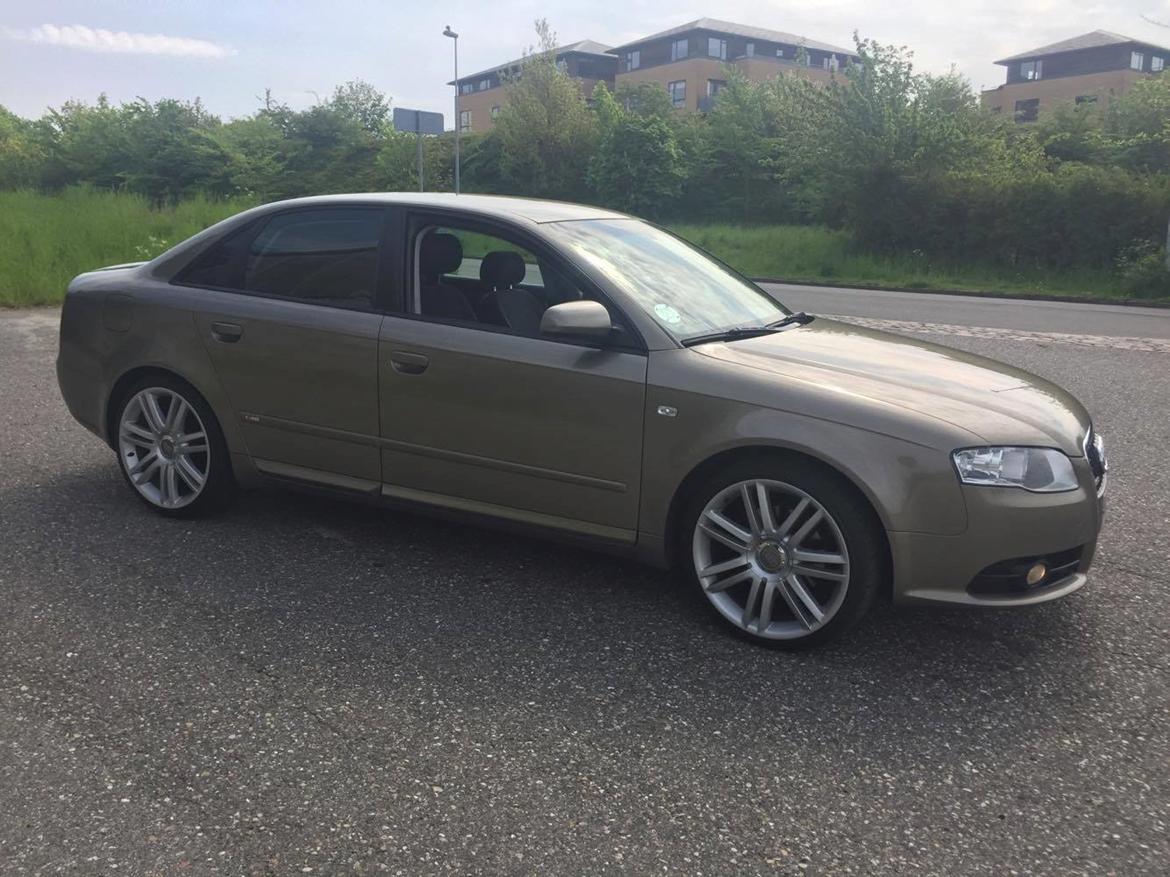 Audi A4 1.8T S Line billede 14