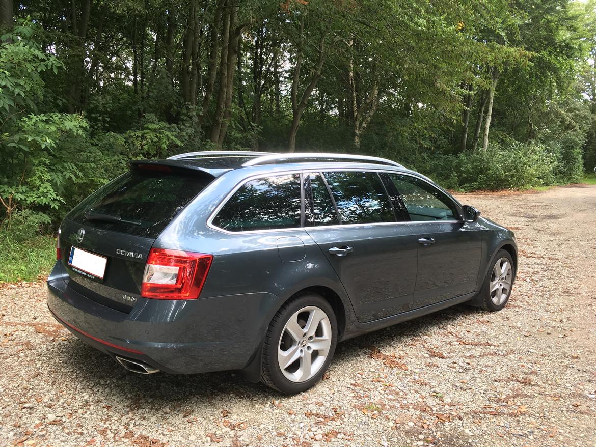 Skoda Octavia RS TSI Combi DSG billede 7