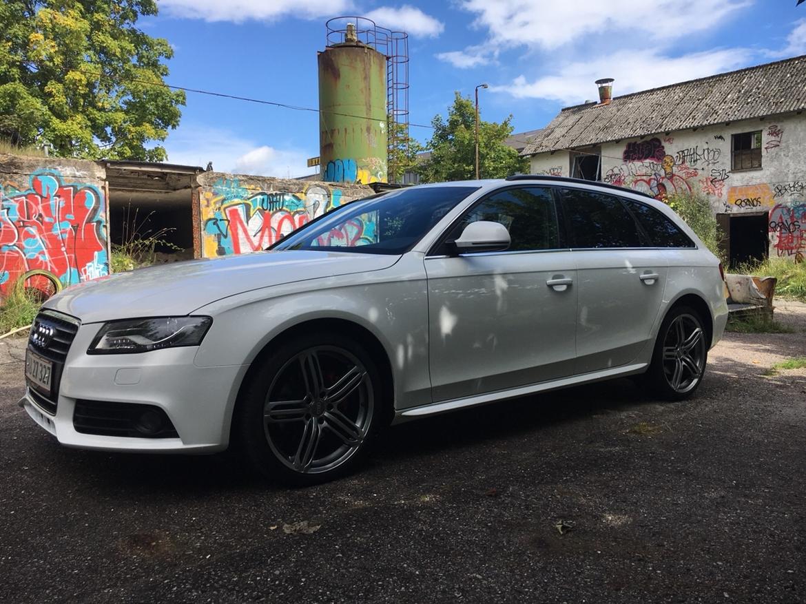 Audi A4 8k/b8 Avant S-Line billede 1