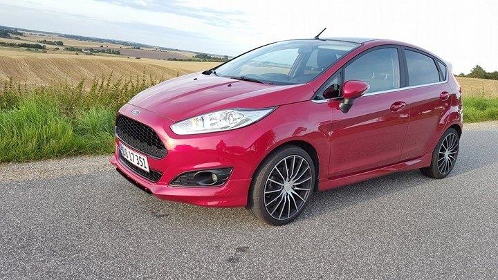 Ford Fiesta 1.0 Ecoboost *NYE BILLEDER* - Komplet konverteret fra Titanium til St-line billede 2