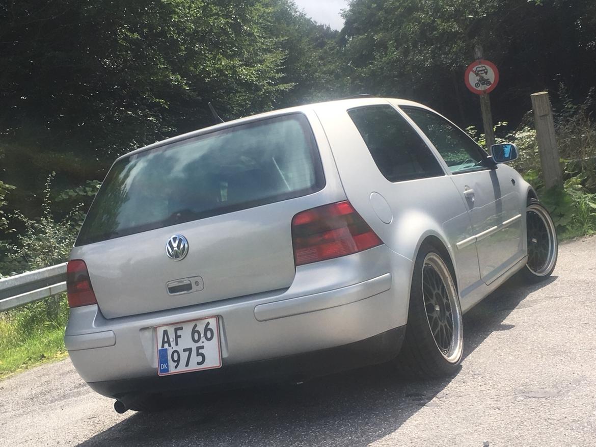 VW Golf IV 2.0 Highline (Solgt) billede 17
