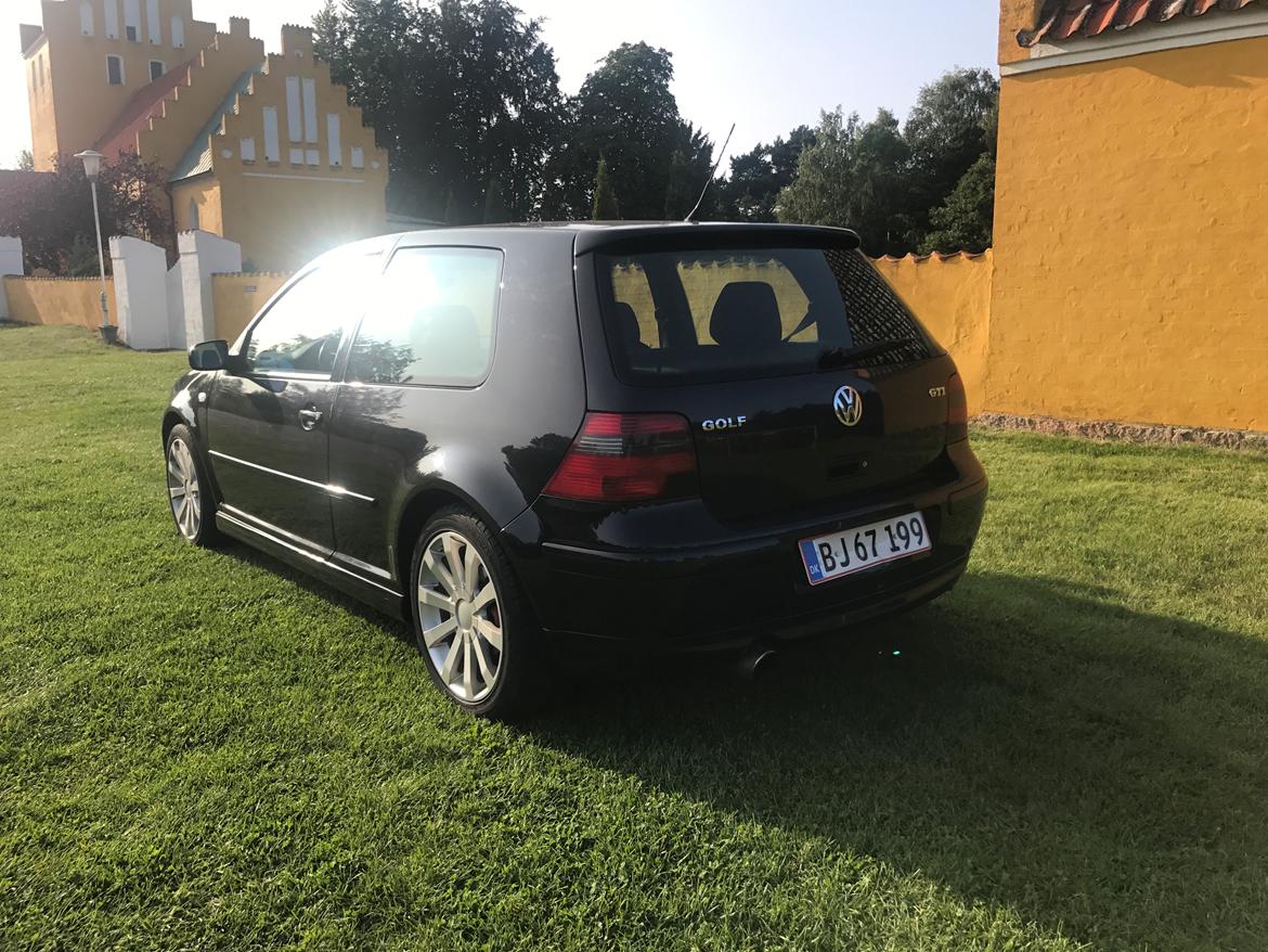 VW Golf GTI 1,8 Turbo 25 Jahre Edition 180hk Jubi billede 5