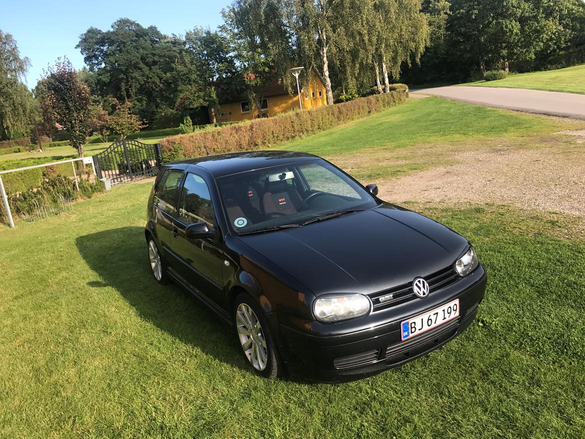 VW Golf GTI 1,8 Turbo 25 Jahre Edition 180hk Jubi billede 3