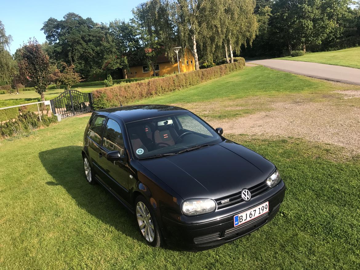VW Golf GTI 1,8 Turbo 25 Jahre Edition 180hk Jubi billede 8