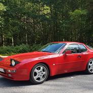 Porsche 944