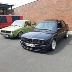 BMW BMW E30 320i Spjældhuse ///M-Tech 2