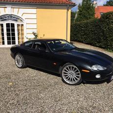 Jaguar XK8 Coupé
