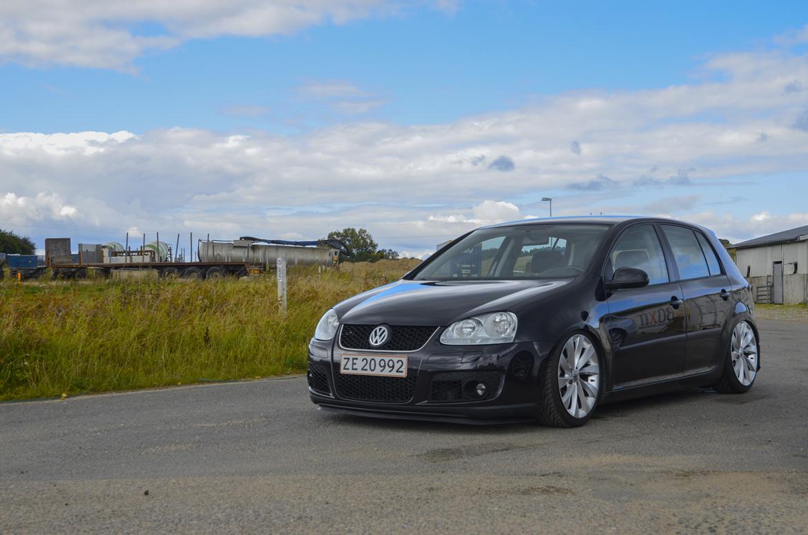VW Golf V Airride billede 1