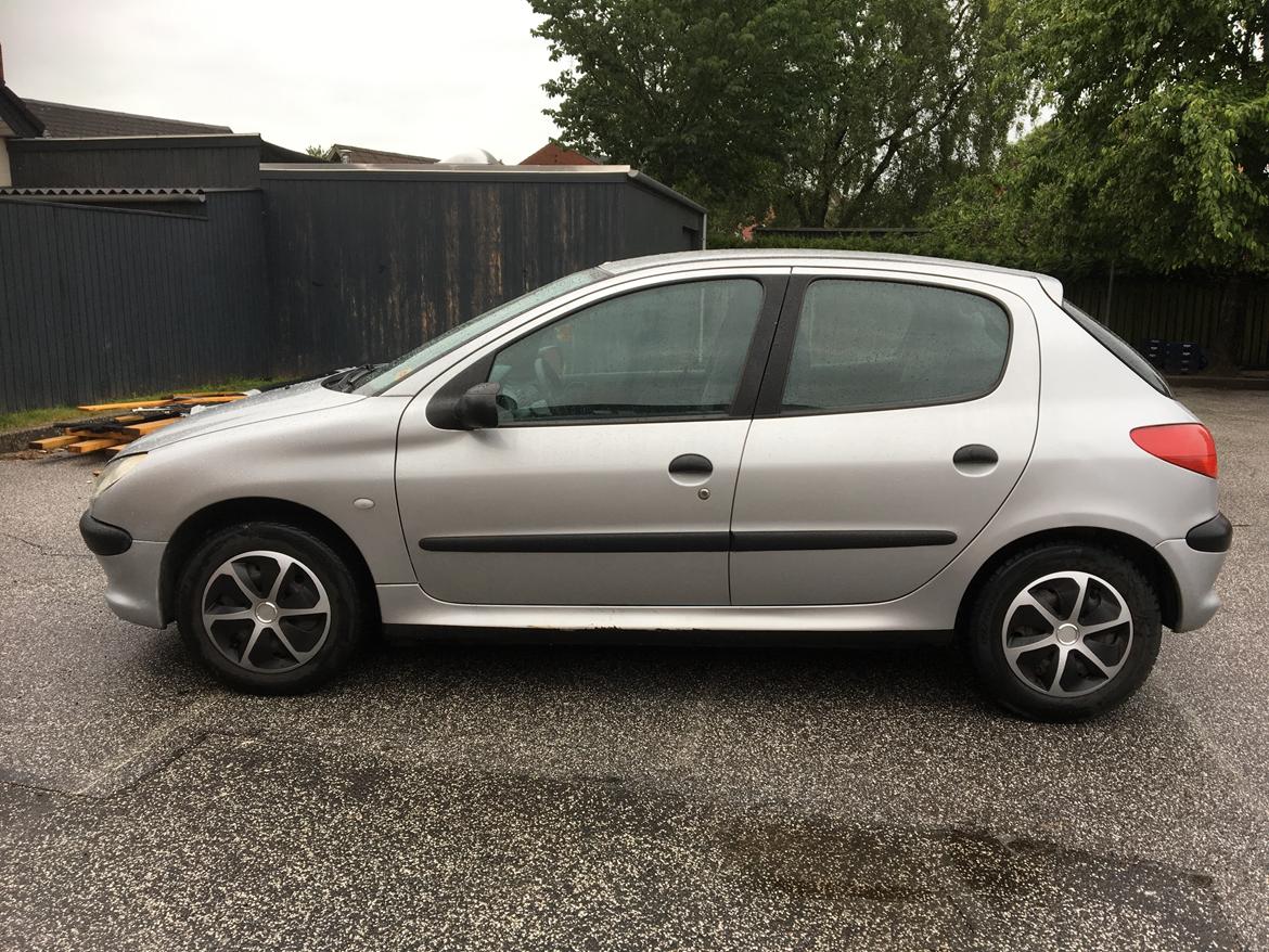 Peugeot 206 1.6 16v XR - vinter'vognen  billede 13