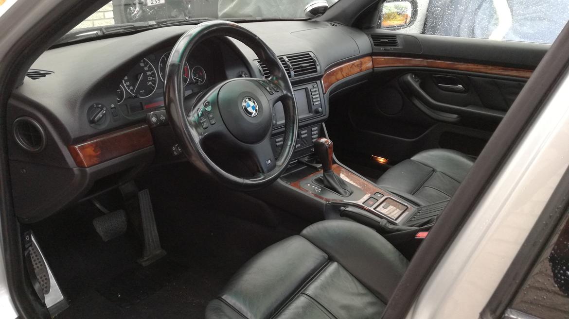 BMW 540ia / SOLGT billede 5