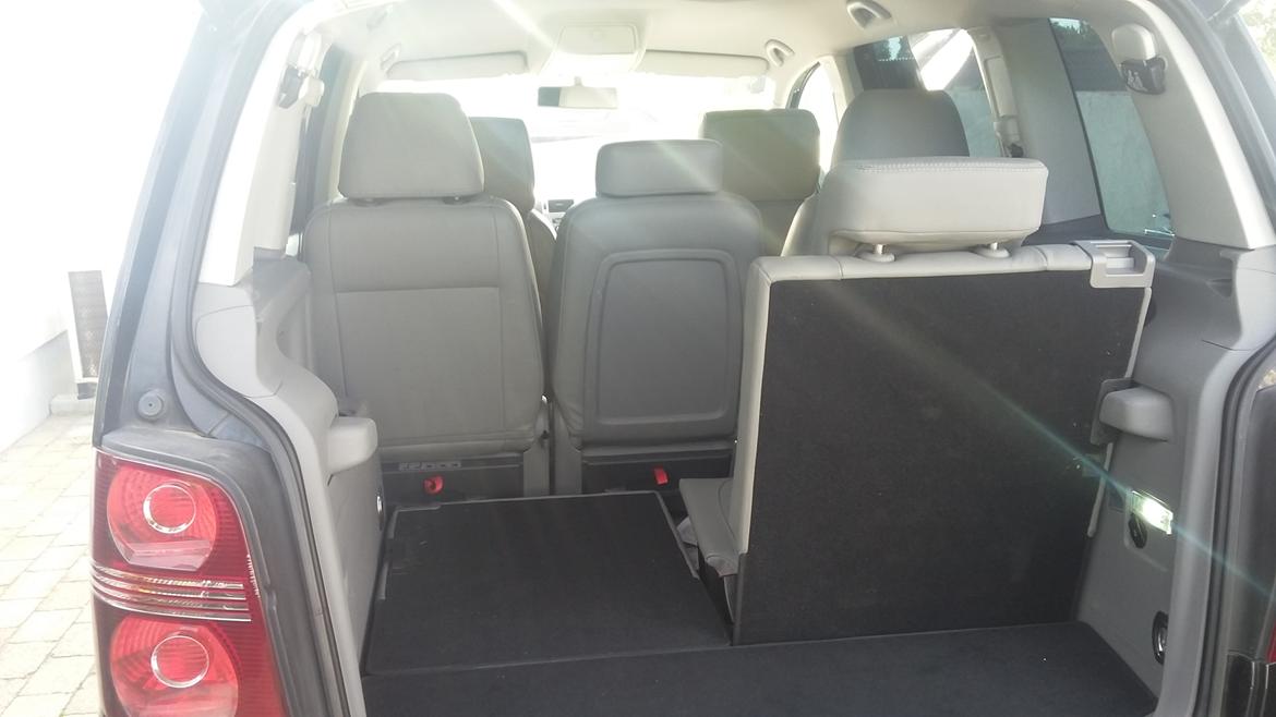 VW Touran 2,0 TDI DSG 170hk. billede 10