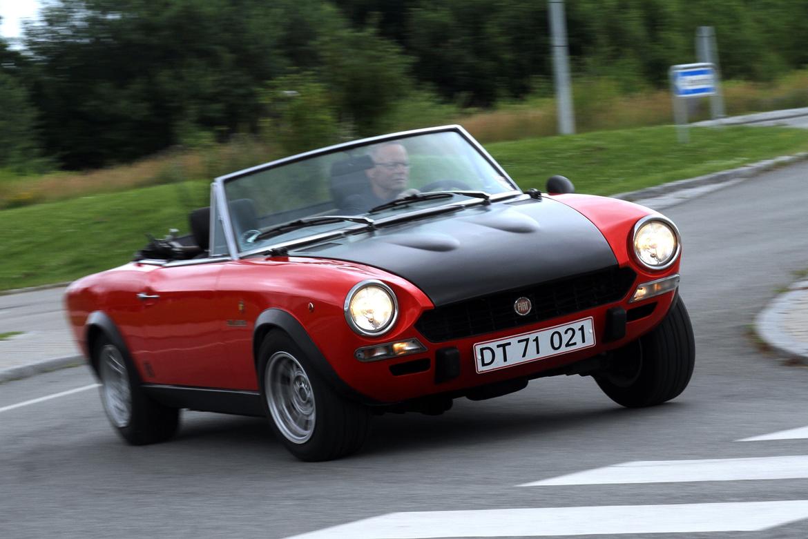 Fiat 124 Spider billede 9