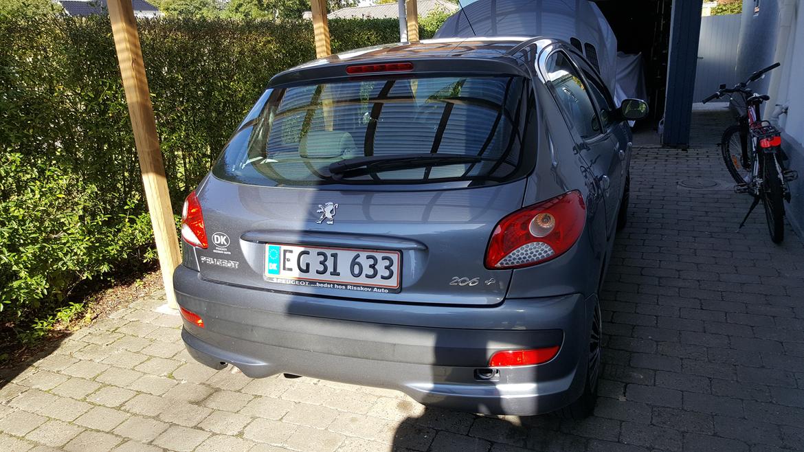 Peugeot 206+ 1.4 hdi (SOLGT) billede 9