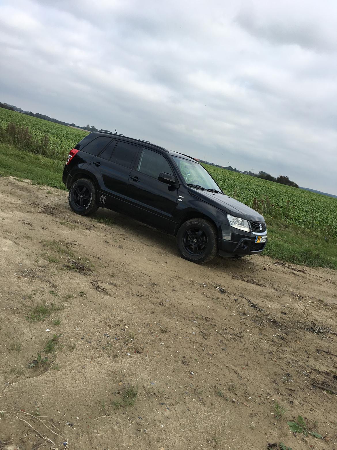 Suzuki Grand vitara 1,9DDIS billede 3