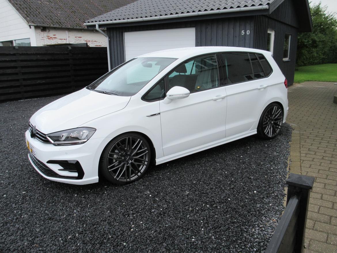 VW Golf 7 SV R-line+ >SOLGT< billede 3