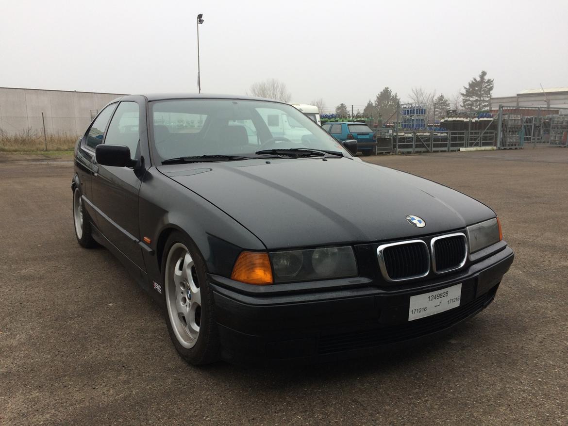 BMW E36 318TI billede 5