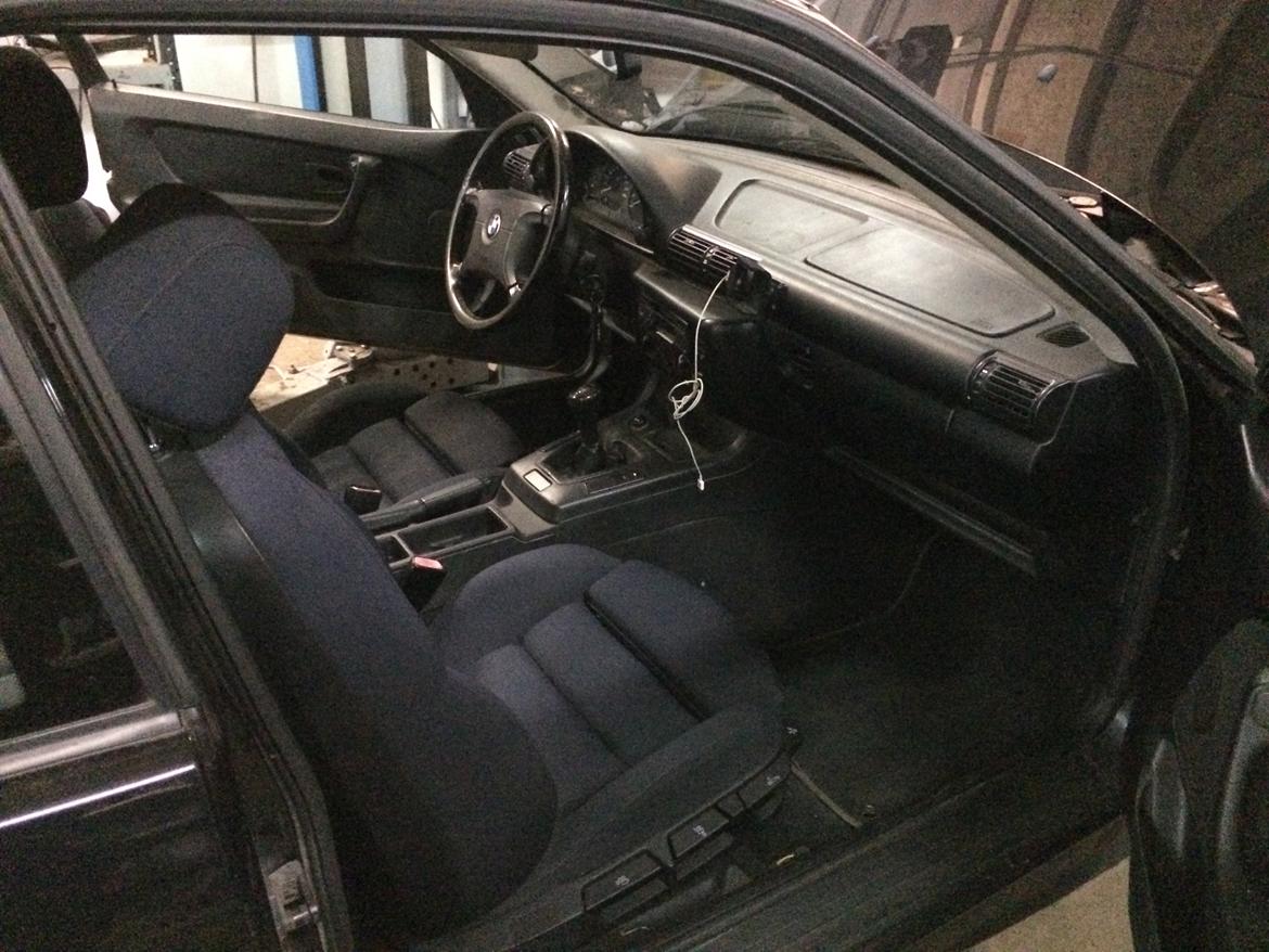 BMW E36 318TI billede 8