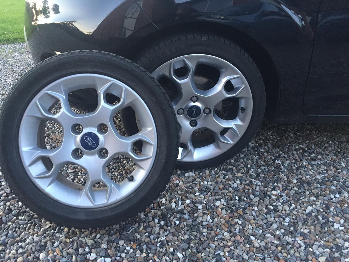 Ford Fiesta 1,4 Titanium SOLGT billede 14