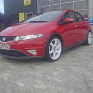 Honda civic 1,8 executive