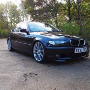 BMW E46 325i