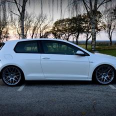 VW Golf VII GTI DSG