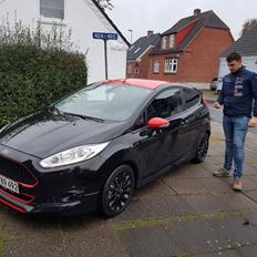 Ford Fiesta scti Black Edition
