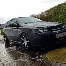 Opel Astra Caravan 2.0 Edition 100