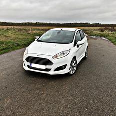 Ford Fiesta Titanium X 5d