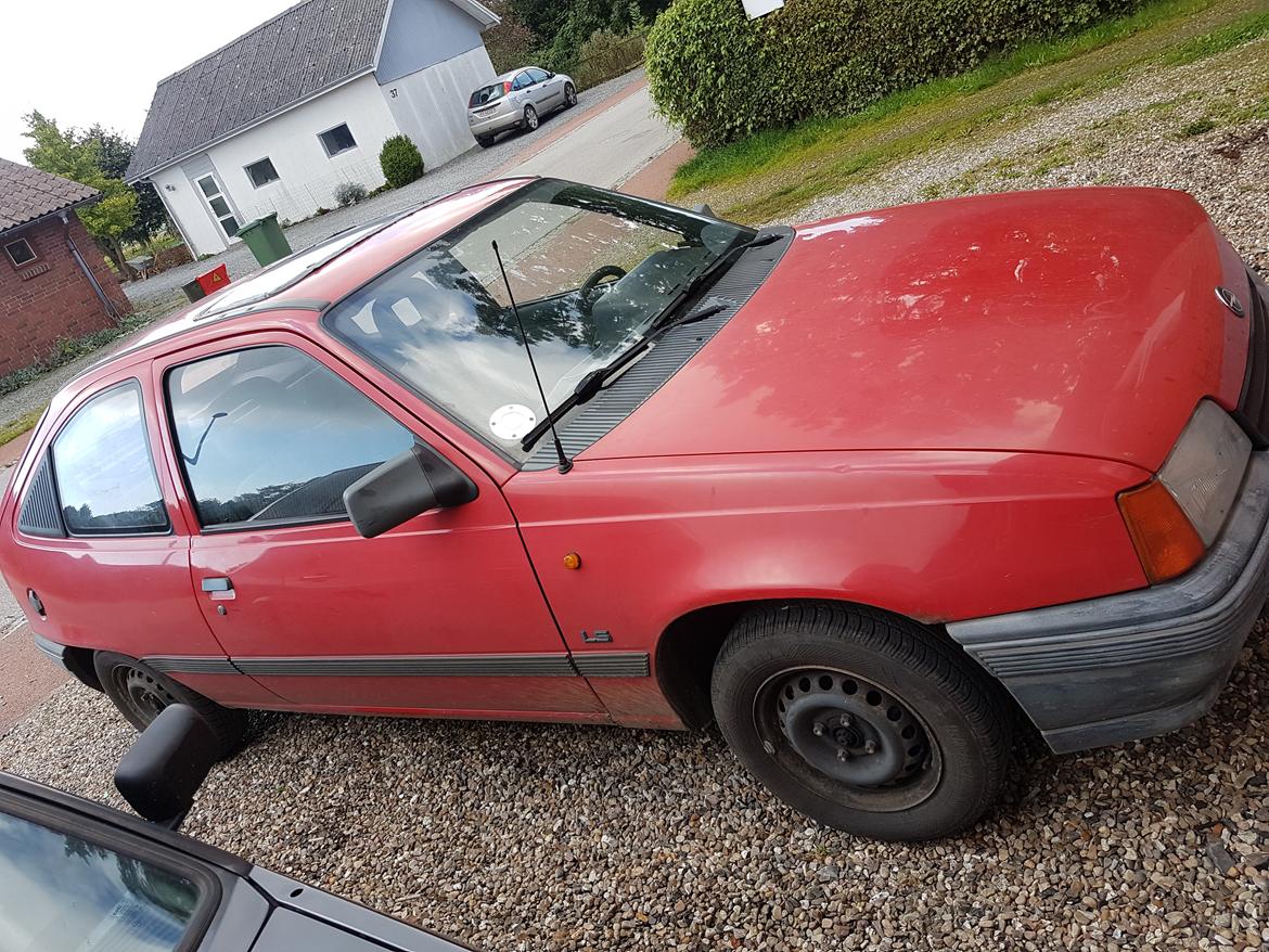 Opel Kadett E (tidligere bil) billede 3