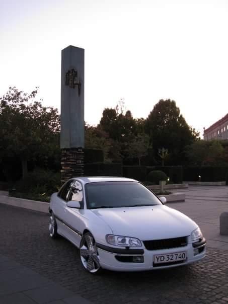 Opel Omega B MV6 • Cadillac •  billede 28