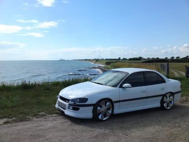 Opel Omega B MV6 • Cadillac •  billede 35