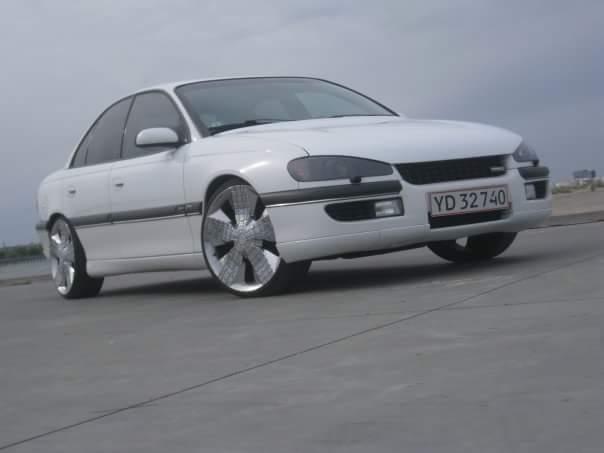 Opel Omega B MV6 • Cadillac •  billede 40