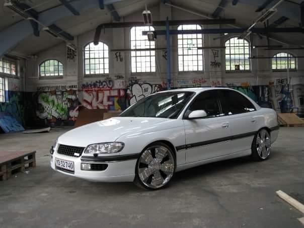 Opel Omega B MV6 • Cadillac •  billede 45