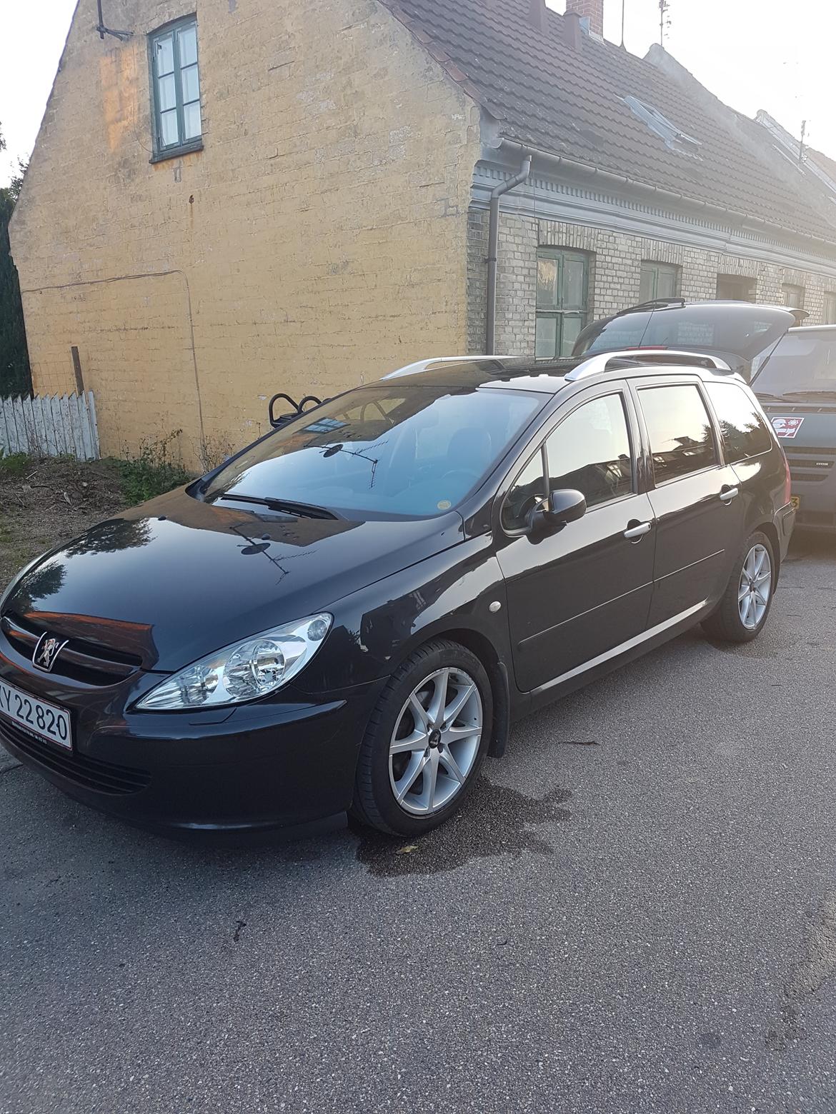 Peugeot 307 2.0 benzin  billede 1