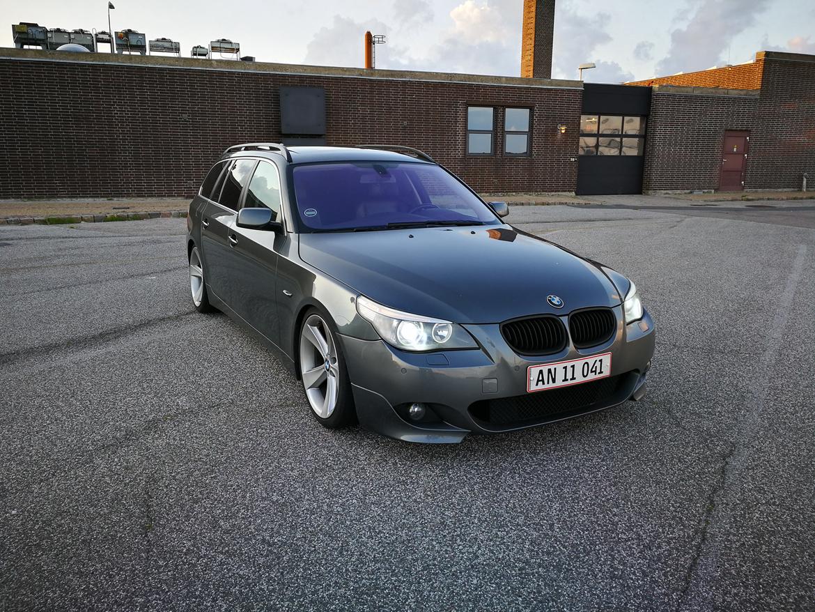 BMW E61 530D billede 1