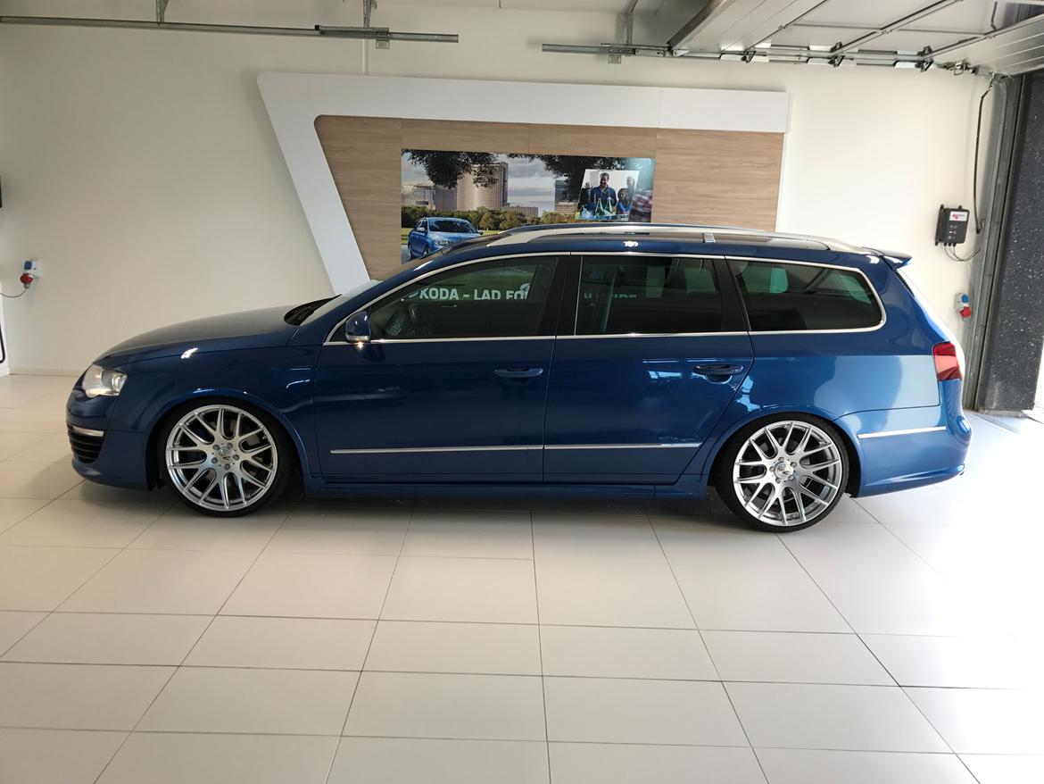 VW Passat R36 3.6 V6 DSG 4-Motion billede 10