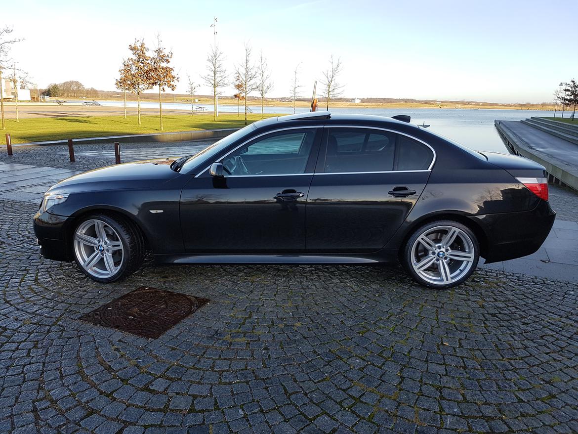 BMW 530iA E60 billede 4