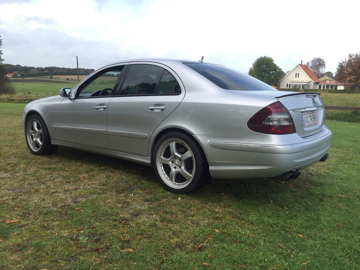Mercedes Benz W211 E320 billede 4