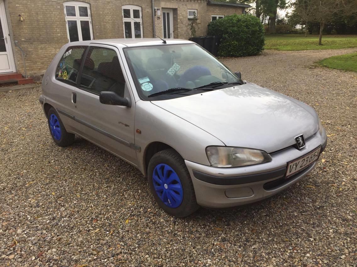 Peugeot 106 i billede 4