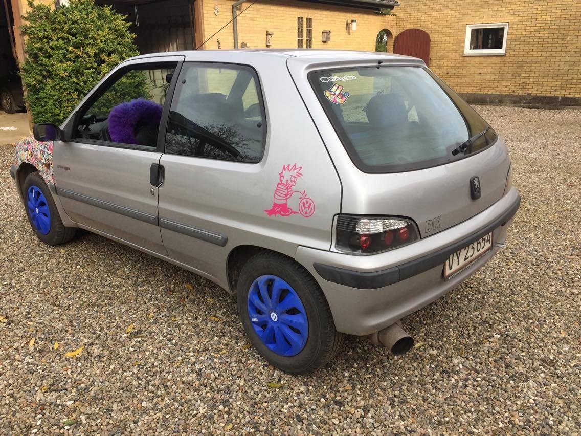 Peugeot 106 i billede 8