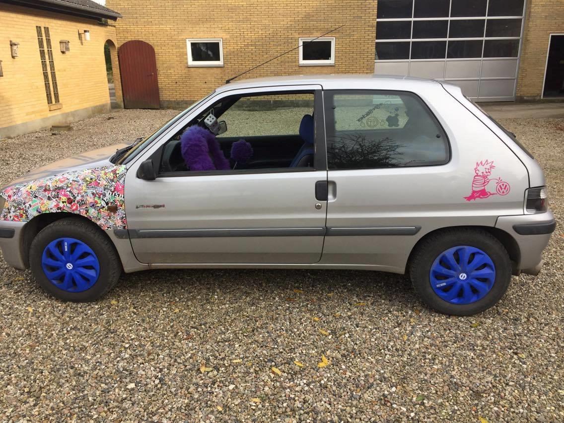 Peugeot 106 i billede 9