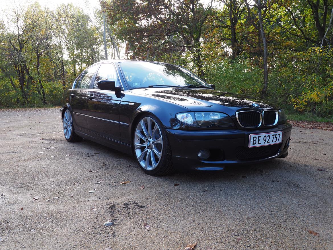 BMW E46 325i billede 2