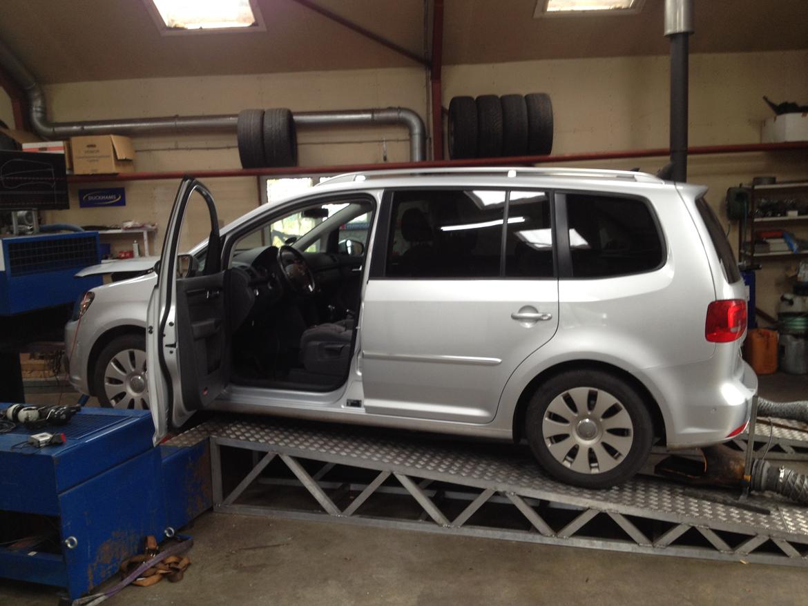 VW Touran 2,0TDI 170HK Highline DSG 7pers billede 19