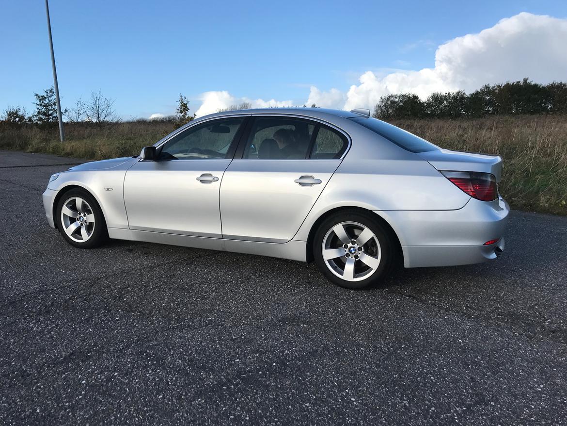 BMW 530D E60 billede 2