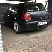 VW Golf IV
