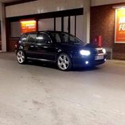 VW Golf 4