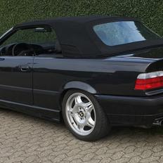 BMW 325i E36 Cabriolet