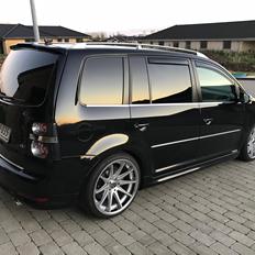 VW Touran 2,0 TDI DSG 170hk Highline