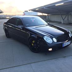 Mercedes Benz W211 E220 CDI