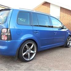 VW Touran Highline